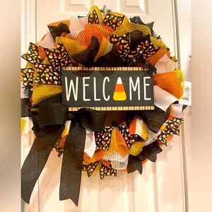 Halloween Welcome wreath, Halloween Decor, Halloween Decorations